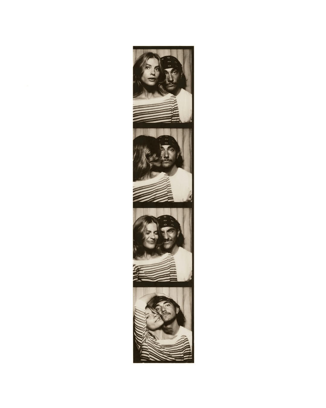 Photobooth strip of Kobe and Chesqa